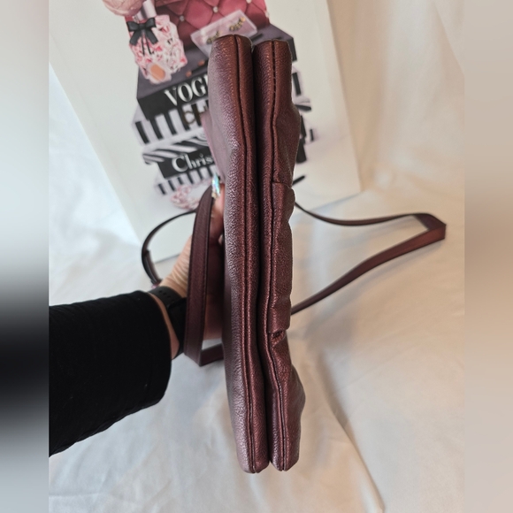 Vera Wang Puprle Purse Nwot - Picture 4 of 6